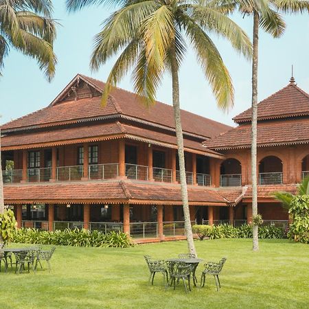 Lakesong Resort Kumarakom Bagian luar foto