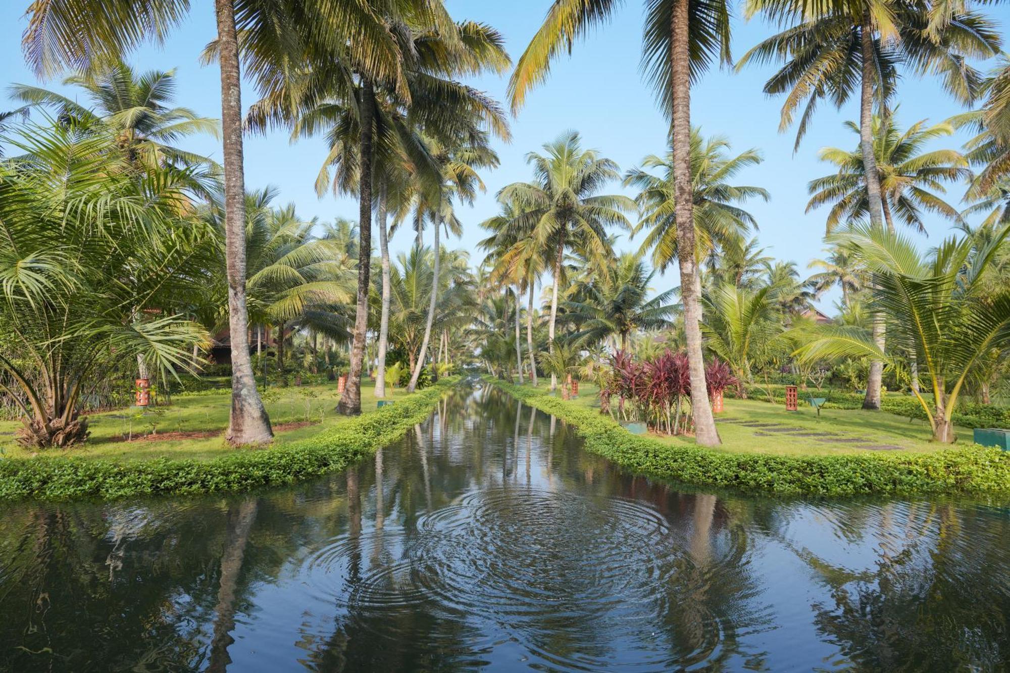 Lakesong Resort Kumarakom Bagian luar foto