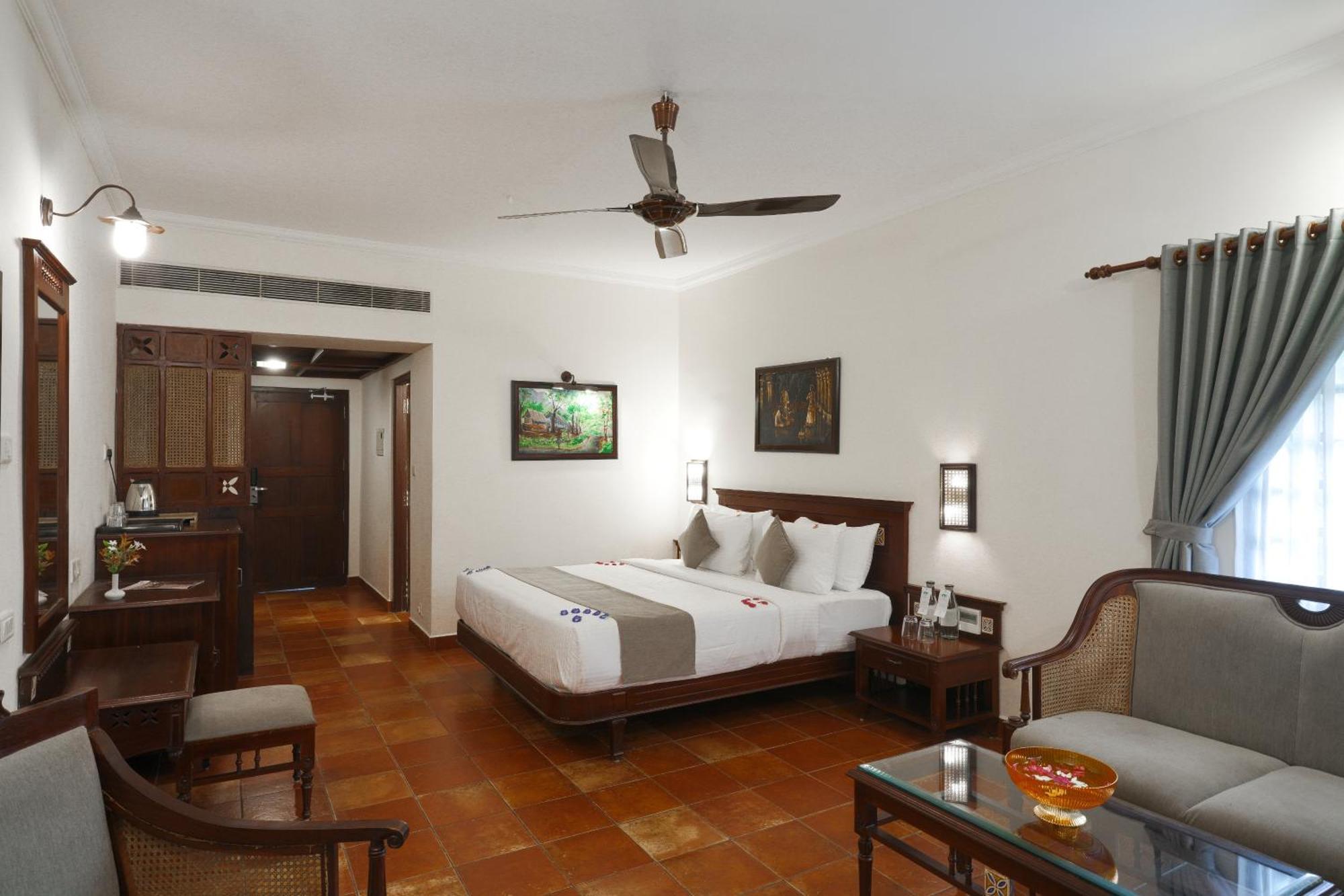 Lakesong Resort Kumarakom Bagian luar foto