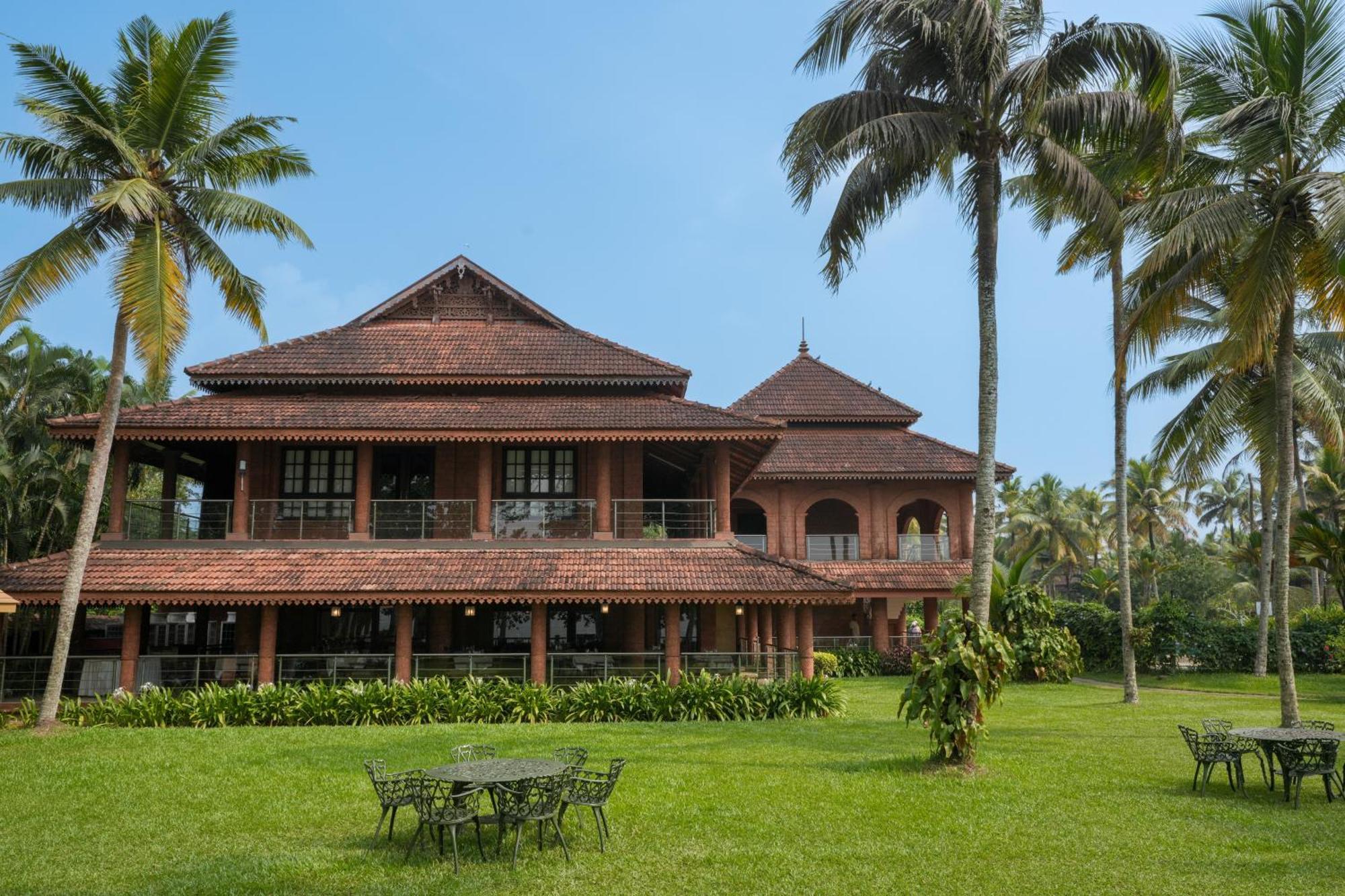 Lakesong Resort Kumarakom Bagian luar foto