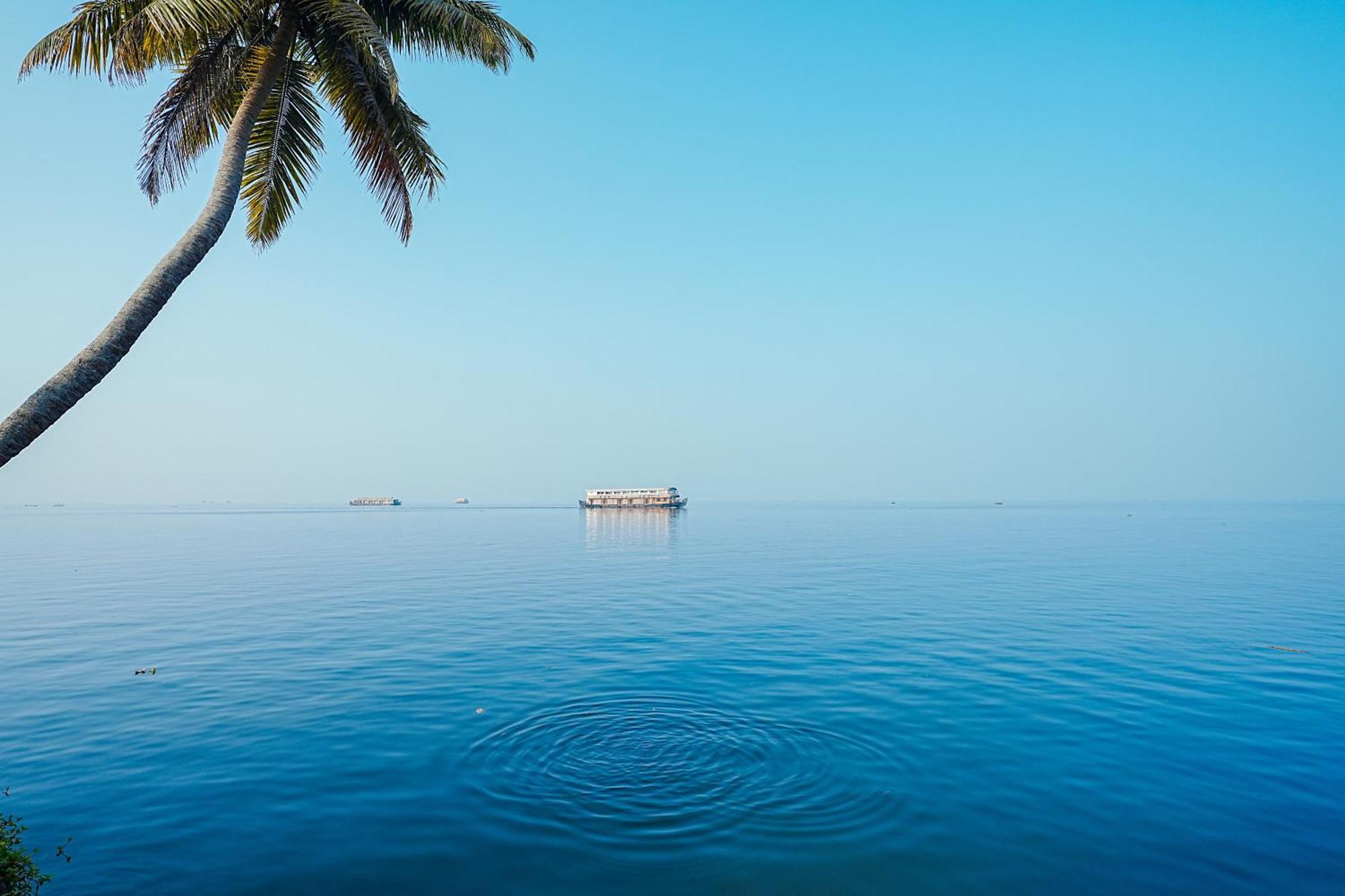 Lakesong Resort Kumarakom Bagian luar foto